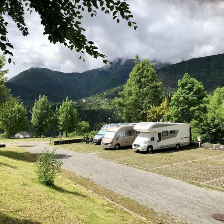 Camping & Caravan Zoncolan 오바로 외부 사진