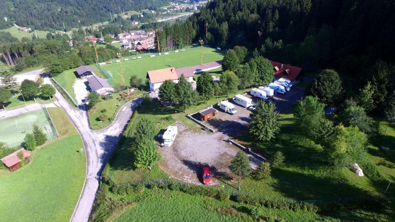 Camping & Caravan Zoncolan 오바로 외부 사진